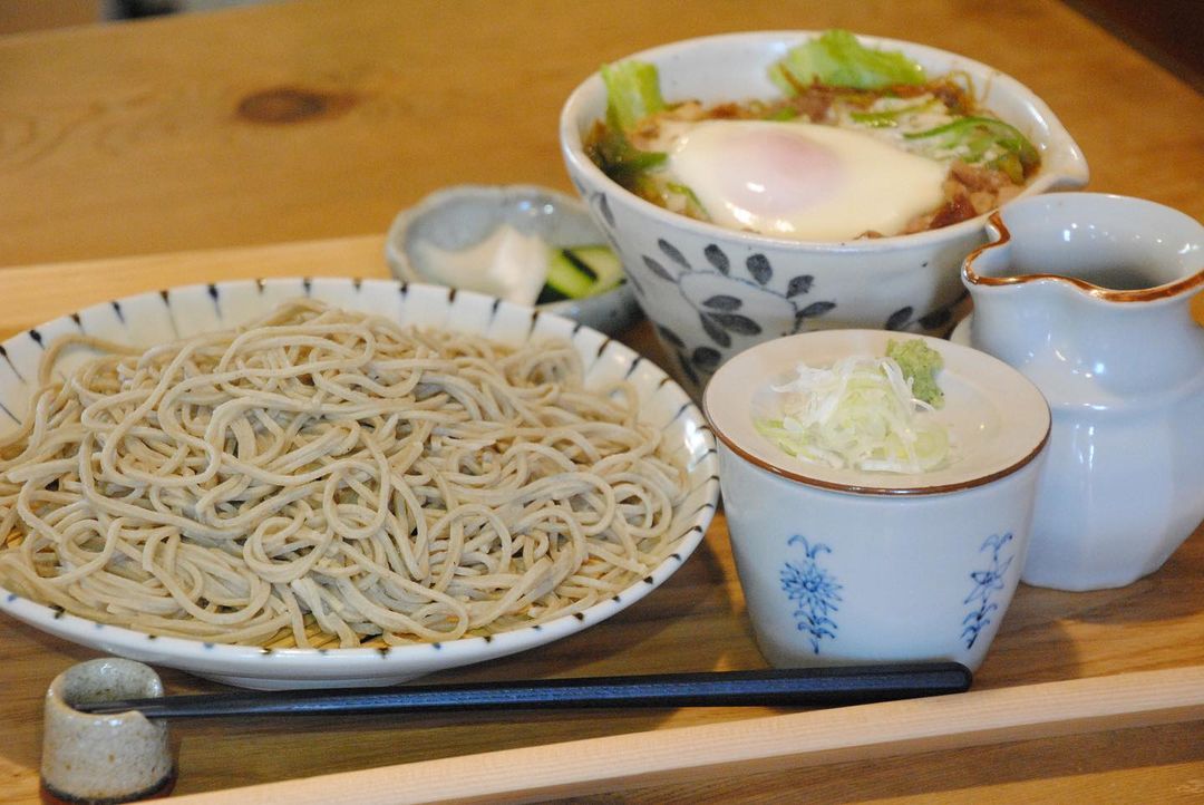 蕎麦とスイーツ みかど