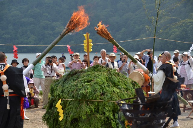 温泉寺薬師堂法楽 採灯大護摩供