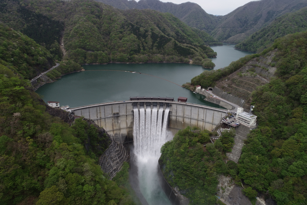 川治ダム | とちぎ旅ネット〜栃木の観光旅行情報サイト